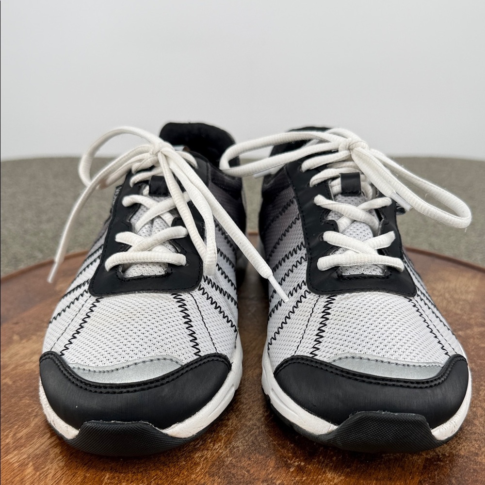 Vionic Women's Gray, Black & White Casual Sneakers - Picture 2 of 15